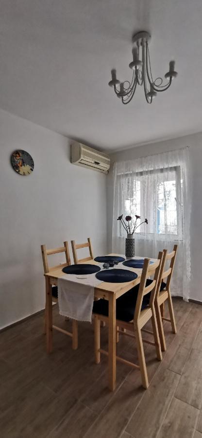 ורבניק Vacation Home Kovachnica מראה חיצוני תמונה